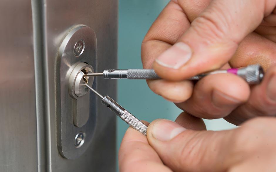 serrurier ouverture de porte Mimet